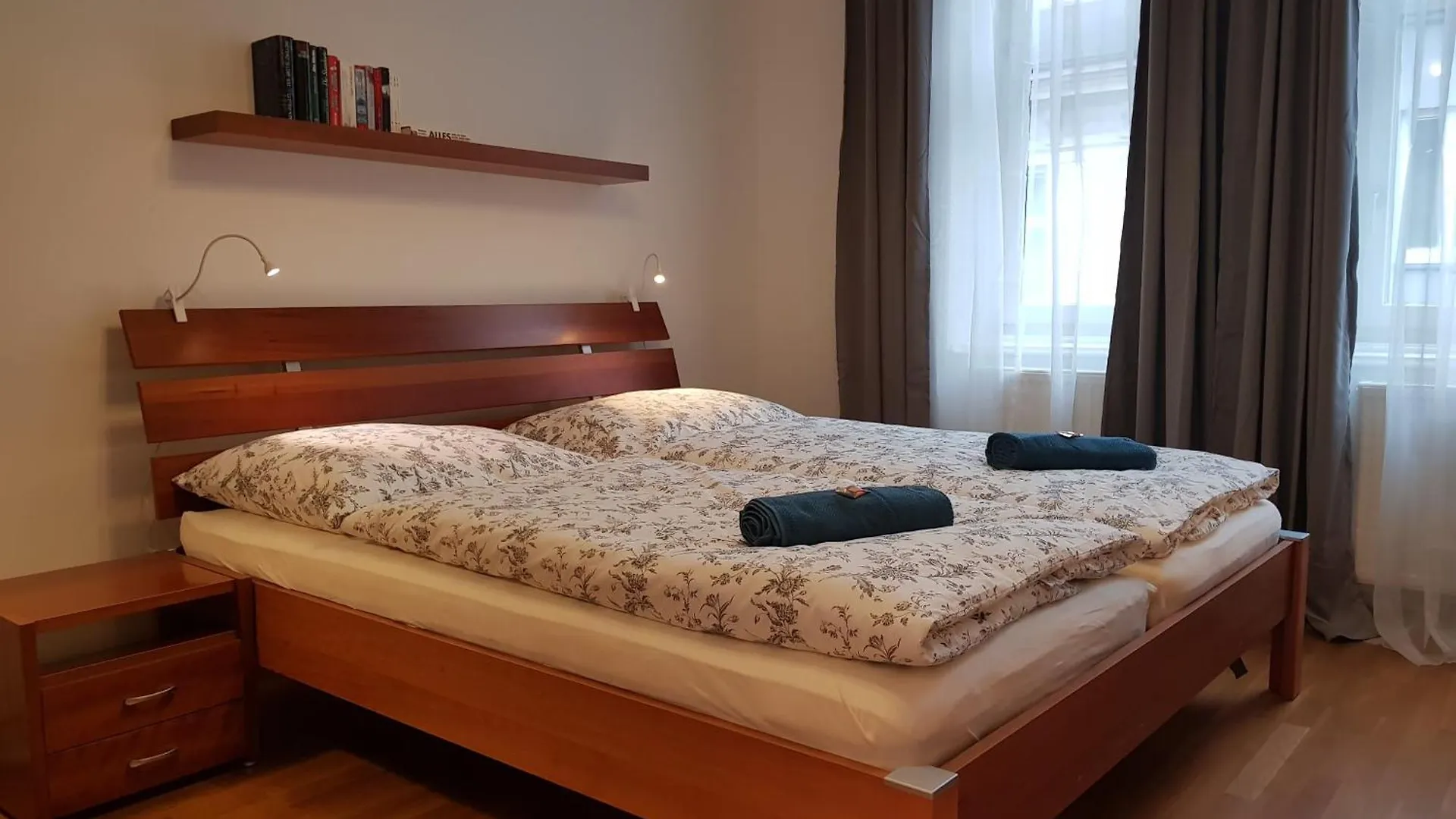 72M2 Optimal F Miete Bis Max, 6 Mon, Direkt Bei U6 Appartement Wenen Oostenrijk